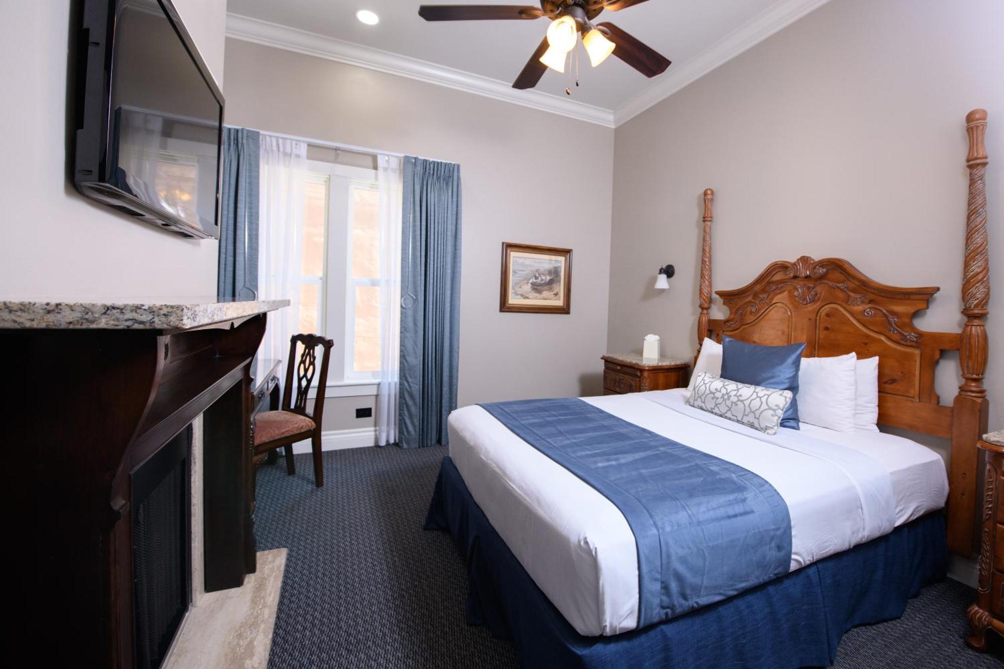 Horton Grand Hotel Сан Диего Екстериор снимка