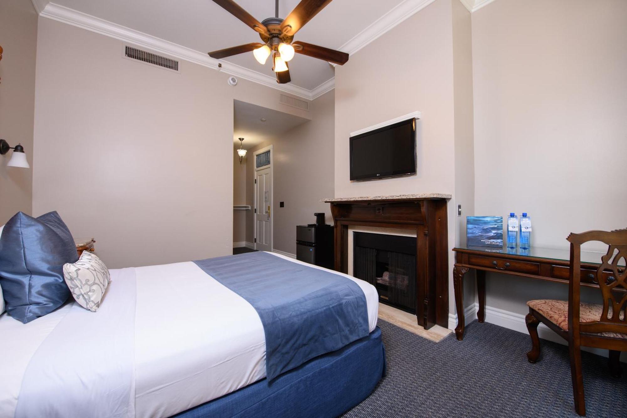 Horton Grand Hotel Сан Диего Екстериор снимка