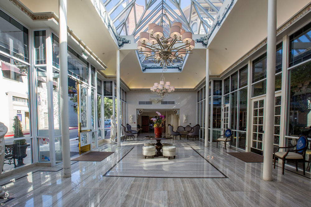 Horton Grand Hotel Сан Диего Екстериор снимка
